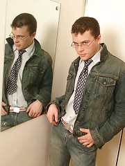 Amateur russian smooth twink - Raul