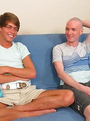 Eli Hastings, 18, is gay and really wants to be on the site with a straight guy